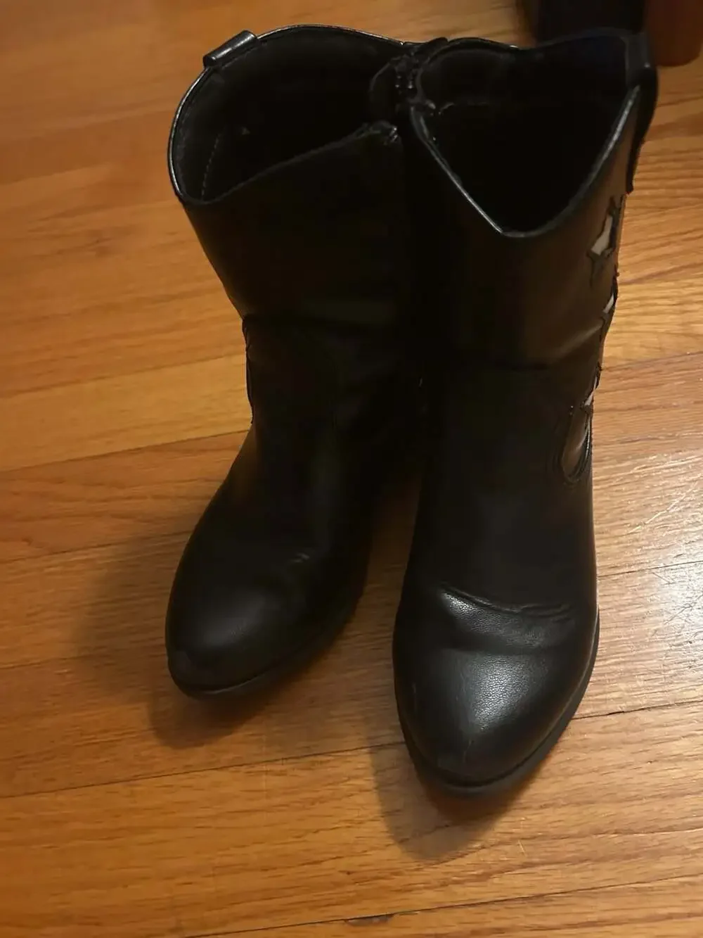 Art Class Girls' Margot Western Star Boots, Black